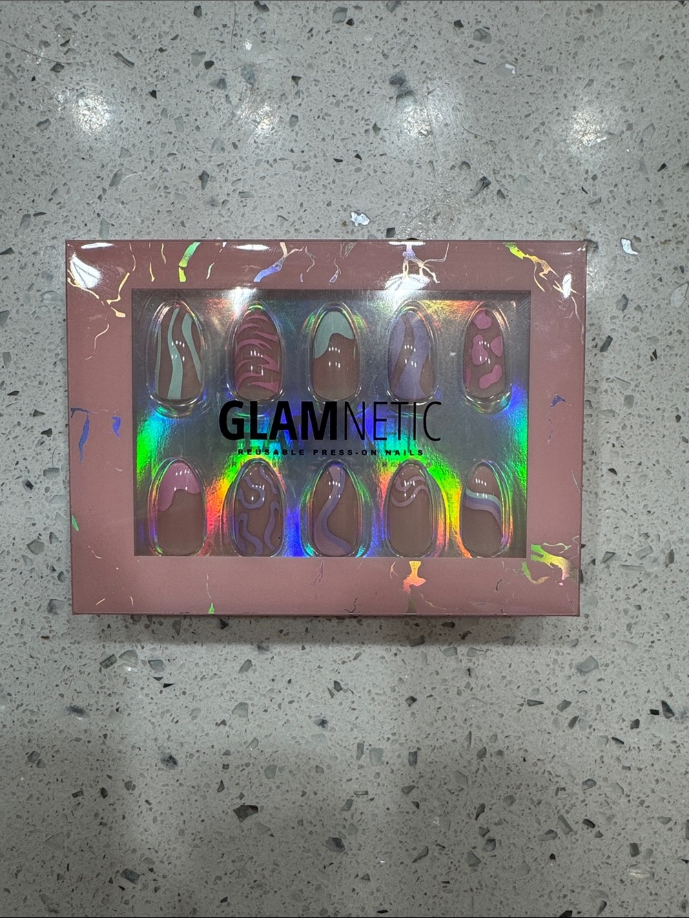 GLAMNETIC Mauve Swirl Press-On Nails